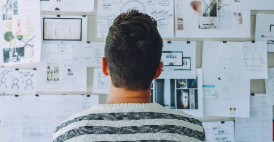 Você sabia? Esquecemos de dois terços das coisas que aprendemos após 24 horas.